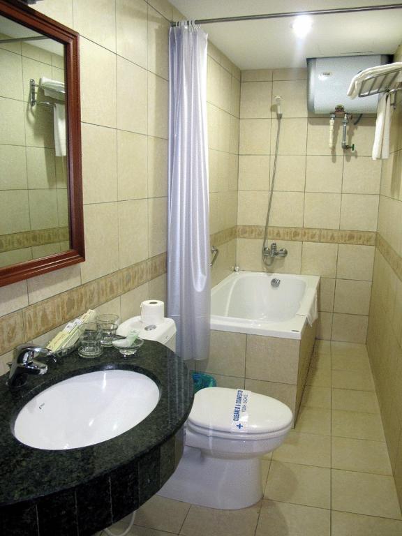Prince Hanoi Hotel Luaran gambar